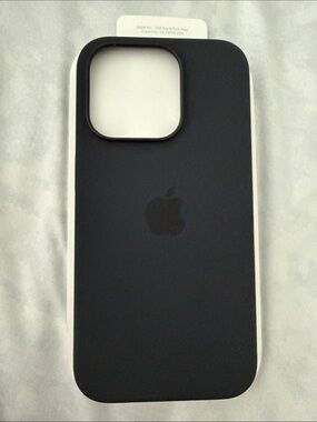 Apple 15pro Black matte iPhone Case